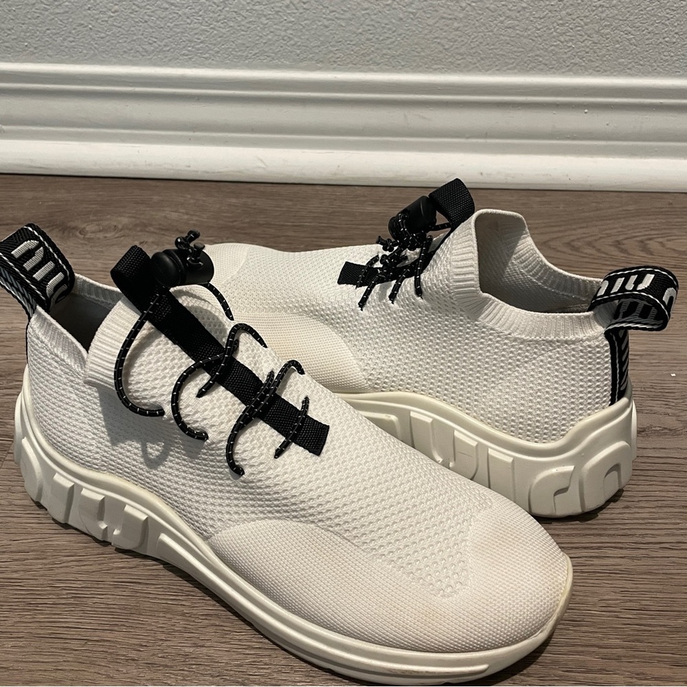 USED MIU MIU CHUNKY SNEAKER SIZE 39